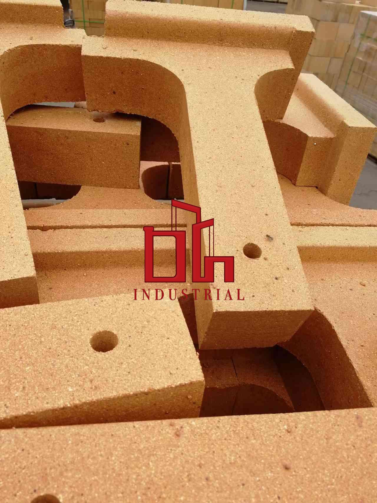 Different between VDZ shaped and ISO shaped Fire Bricks